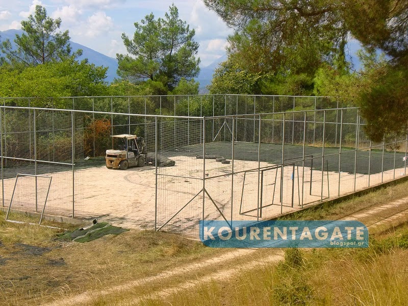 Ολοκληρώθηκε η ανακατασκευή του γηπέδου 5x5 στα Κούρεντα Iωαννίνων [photos] - Φωτογραφία 4