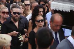 Το συγκλονιστικό μήνυμα της κόρης του Αντώνη Βαρδή, μια εβδομάδα μετά το θάνατό του