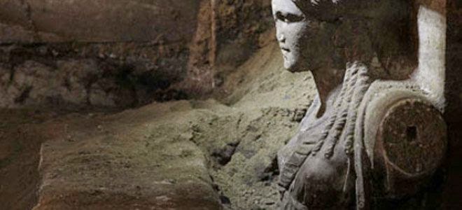 Αρχαιολόγος δηλώνει: Είναι ολόσωμες οι Καρυάτιδες στην Αμφίπολη - Φωτογραφία 1