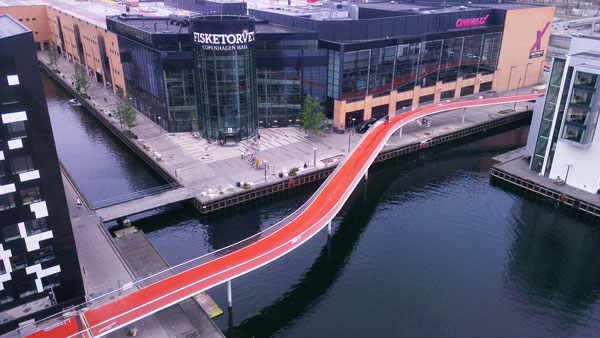 O εκπληκτικός ποδηλατόδρομος της Κοπεγχάγης! (φωτο) - Φωτογραφία 2