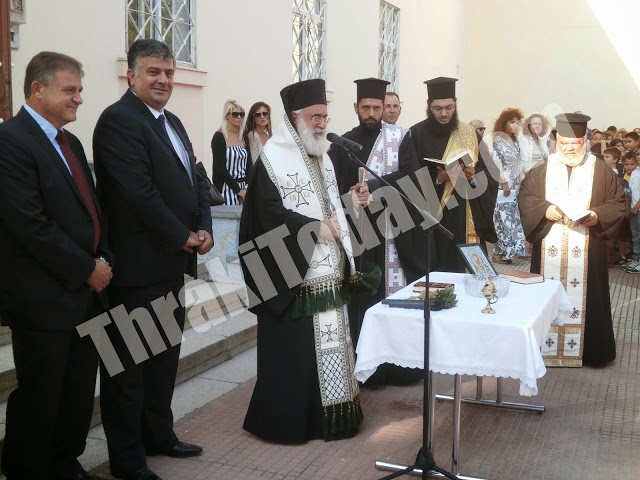 Χτύπησε το πρώτο κουδούνι στην Ξάνθη! Παρέλαβαν βιβλία και προβλήματα στη μεταφορά  [video + photos] - Φωτογραφία 4