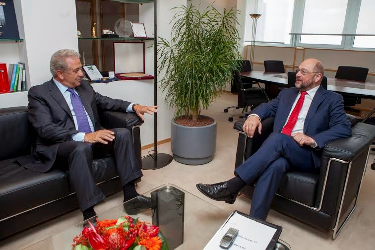 Συνάντηση ΥΕΘΑ Δημήτρη Αβραμόπουλου με τη Γ.Δ. του ΕΟΑ, τον Πρόεδρο του Ευρωκοινοβουλίου Martin Schulz και άλλους Ευρωπαίους αξιωματούχους στις Βρυξέλλες - Φωτογραφία 4