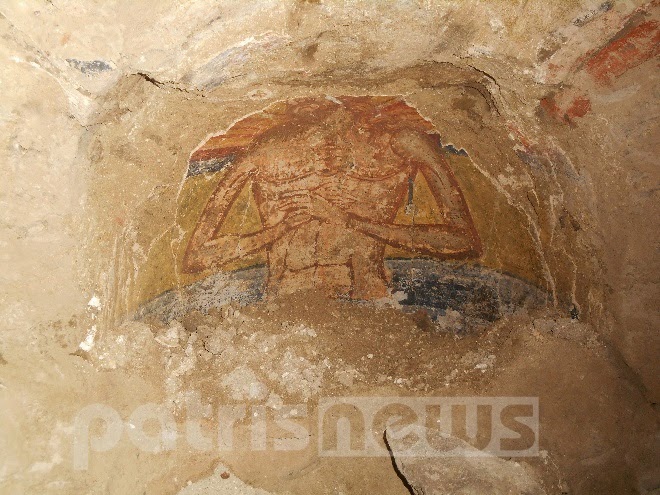 Σπάνια τοιχογραφία ανακαλύφθηκε στην Ι.Μ. Αγίου Αθανασίου [photos] - Φωτογραφία 4