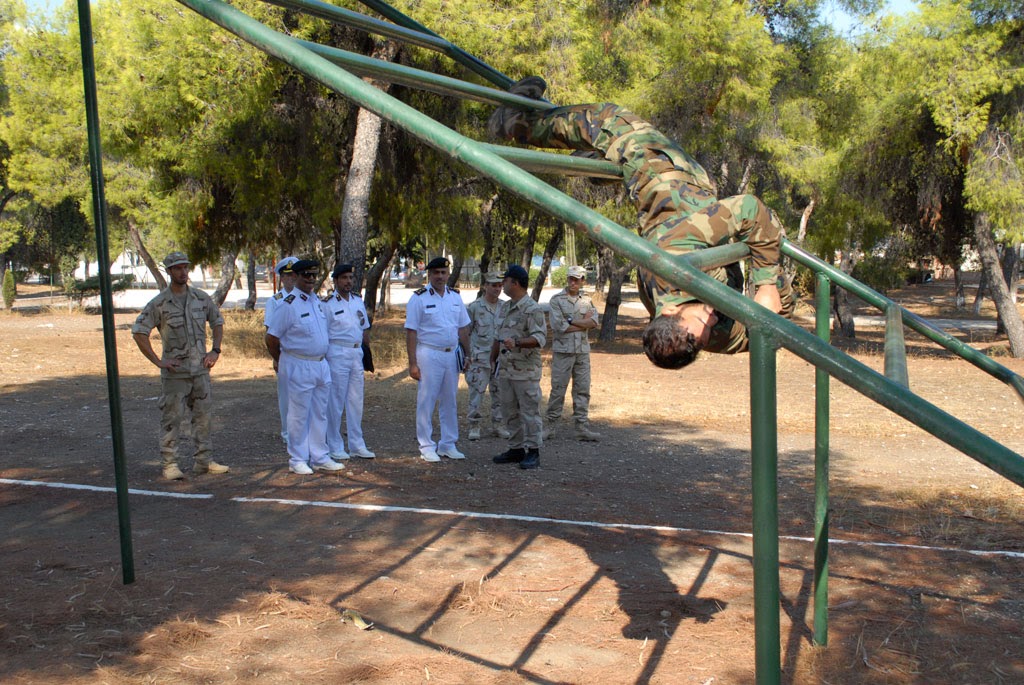 Επίσκεψη Αντιπροσωπείας του Κατάρ σε εγκαταστάσεις του ΠΝ - Φωτογραφία 2