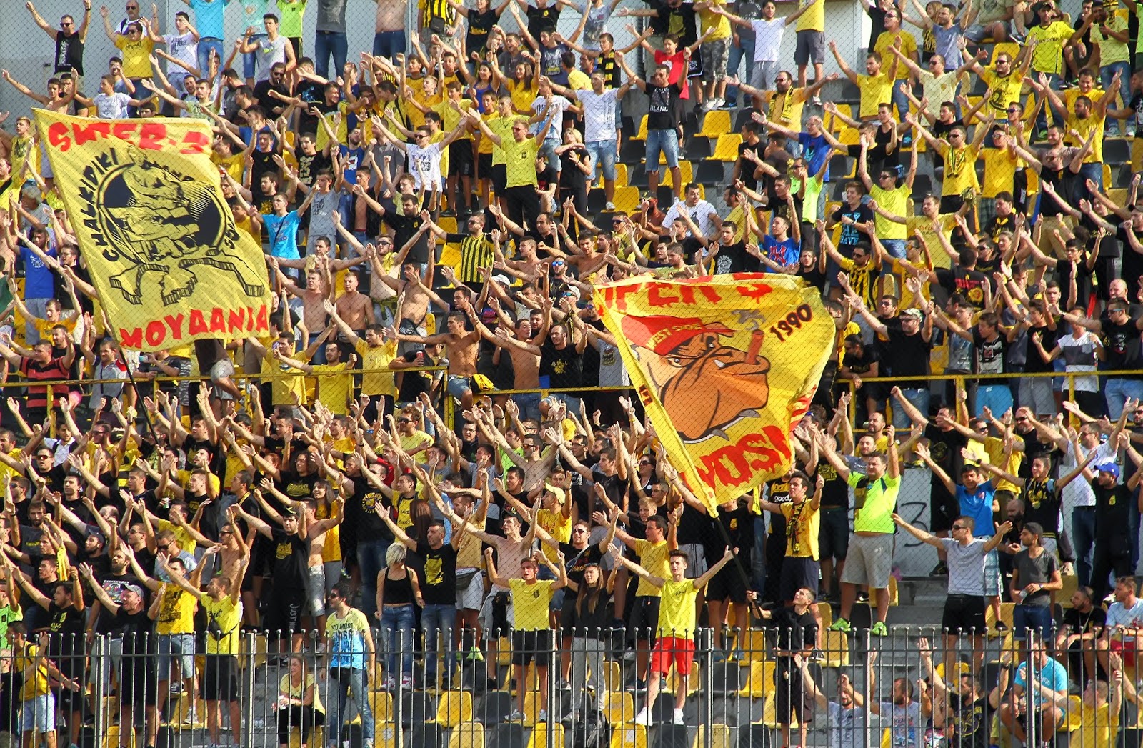 Ποδαρικό με το δεξί... (3-1) - Φωτογραφία 2