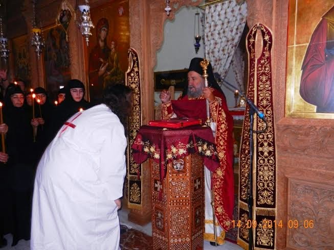 5279 - Νέα Μοναχή στο Μετόχι της Ιεράς Μονής Δοχειαρίου Αγίου Όρους, Παναγία Θεοσκέπαστος, στο Σοχό Θεσσαλονίκης - Φωτογραφία 3
