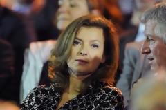 ΒΑΖΕΙ ΦΩΤΙΑ στο πολιτικό σκηνικό η Βαλερί...