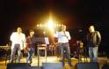 Τρεις καλλιτέχνες ένωσαν τις φωνές τους σε μία συναυλία γεμάτη δυνατές στιγμές του ελληνικού πενταγράμμου στο Φεστιβάλ του Δήμου Αμαρουσίου - Φωτογραφία 2
