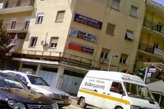 Όταν παρκάρει στη διάβαση πεζών και το βαν του δήμου Τρικκαίων τι να πεις; [photos]