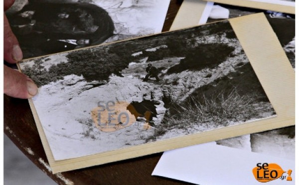 Ιδού οι πρώτοι που φωτογραφήθηκαν στον τάφο της Αμφίπολης...[photos] - Φωτογραφία 2