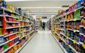 Αύξηση θέσεων εργασίας στα καταστήματα ειδών διατροφής - Μείωση στο λιανεμπόριο