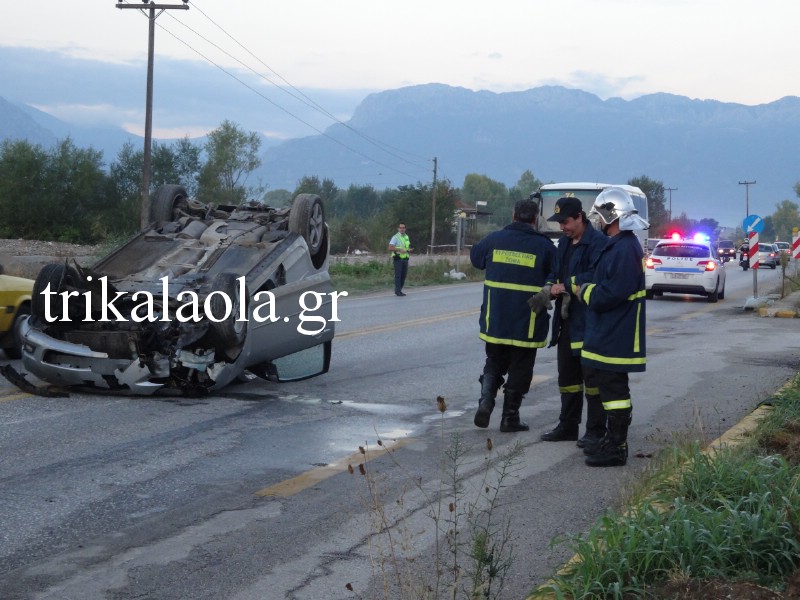 Δείτε φωτογραφίες από το τροχαίο που έγινε σήμερα το πρωί στην Ε.Ο. Τρικάλων – Άρτας - Φωτογραφία 8