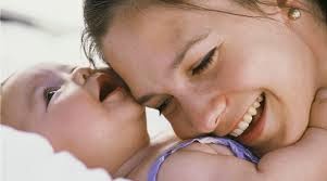 Θεσπίζεται επίδομα μητρότητας και για ελεύθερες επαγγελματίες - Φωτογραφία 1