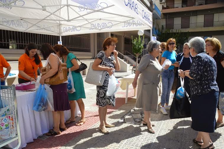 Με επιτυχία στέφθηκε η δράση της Δομής Παροχής Συσσιτίων «Κάνε μια Κίνηση Αγάπης» - Φωτογραφία 2