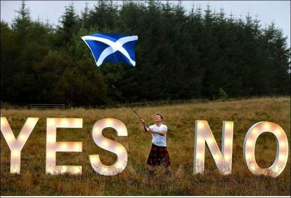 Προβάδισμα του «όχι» στην Σκωτία - Φωτογραφία 1
