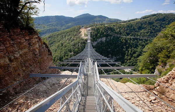Η μεγαλύτερη κρεμαστή πεζογέφυρα στον κόσμο! - Φωτογραφία 5