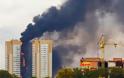 Ρωσία: Μεγάλη πυρκαγιά σε κτίριο 25 ορόφων - Τουλάχιστον δύο νεκροί - Φωτογραφία 1