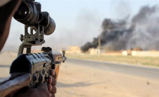 Το Ισλαμικό Κράτος πολιορκεί κουρδική πόλη - Φωτογραφία 1