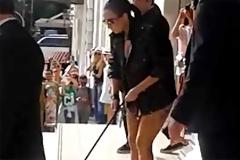 Lady Gaga: Ημίγυμνη ήρθε, ημίγυμνη έφυγε!