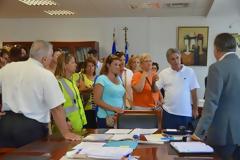 Ο δήμος Πατρέων στηρίζει τους σχολικούς φύλακες