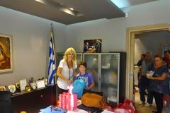 Η Κοινωνική Οργάνωση «Αγάπη» διένειμε τσάντες και σχολικά είδη
