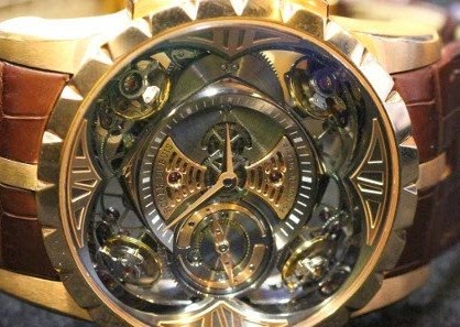 Αυτό το ρολόι είναι ακριβό ακόμα και για τους πλούσιους: Τι το κάνει να κοστίζει 1,1 εκατ. δολάρια; [photos] - Φωτογραφία 1