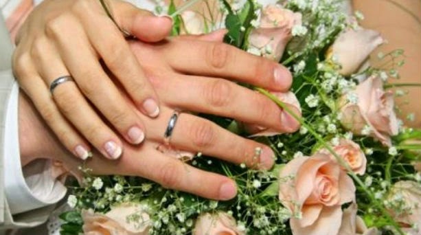 Μύκονος: Γάμος 2 εκατομμυρίων ευρώ με χρυσή ανθοδέσμη! - Φωτογραφία 1