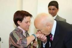 Ιωάννα Μαρία Γκέρτσου: Η ιδιοκτήτρια της μοναδικής ελληνικής Σχολής Σκύλων-Οδηγών Τυφλών... Είναι και η ίδια τυφλή σχεδόν εκ γενετής! [photos]