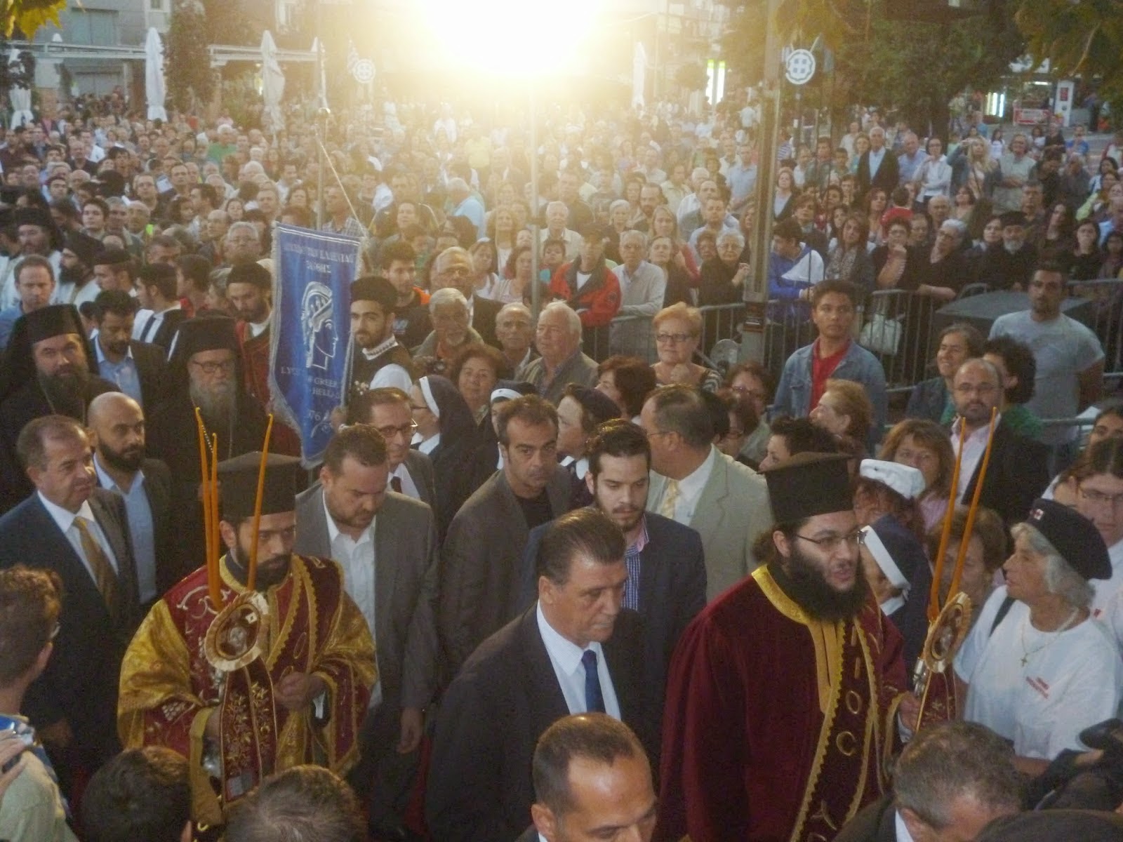 Κόκκινα χαλιά για την υποδοχή του Πατριάρχη Βαρθολομαίου [video] - Φωτογραφία 5