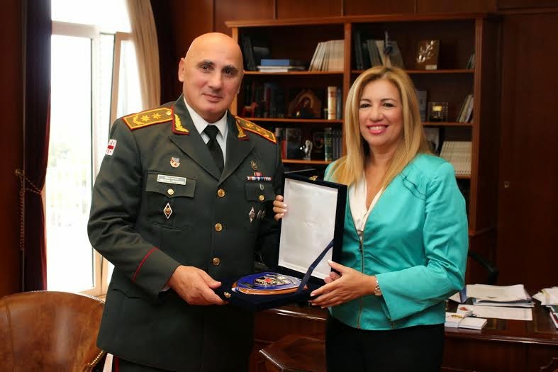 Συνάντηση ΑΝΥΕΘΑ Φώφης Γεννηματά με τον Αρχηγό των Ενόπλων Δυνάμεων της Γεωργίας - Φωτογραφία 1