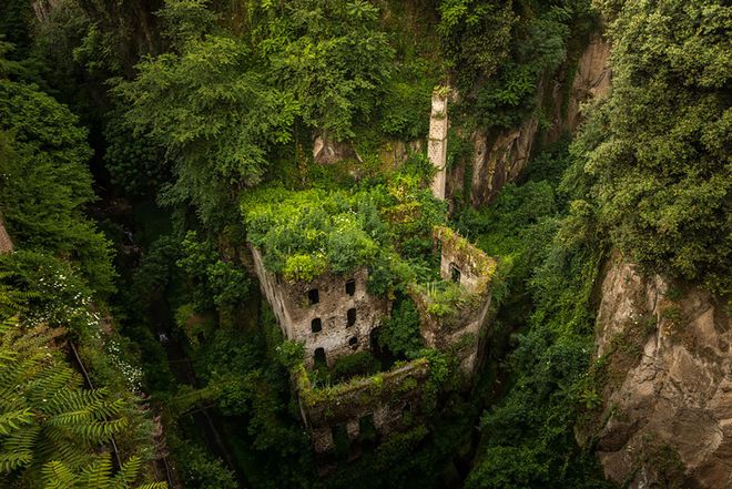 Όταν η φύση νικά τον ανθρώπινο πολιτισμό (photos) - Φωτογραφία 16