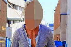 Από το κακό στο χειρότερο! Δείτε πως έχει ΠΑΡΑΜΟΡΦΩΘΕΙ ο Μίκι Ρούρκ! Κατάντια για τον άλλοτε γόη του Hollywood  Διαβάστε περισσότερα: http://www.symvolinews.gr/2014/09/hollywood.html#ixzz3EM2ccLB7