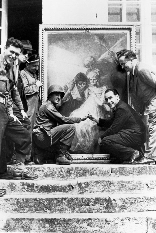 Eτσι έκρυψαν οι Γάλλοι τη Μόνα Λίζα για να μην πέσει στα χέρια του Χίτλερ... [photos] - Φωτογραφία 8