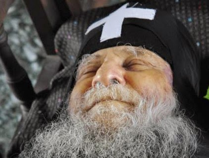 ΠΡΟΦΗΤΕΙΑ Γέροντα που Χαμογέλασε… ώρες μετά τον Θάνατο του: Η Τουρκία θα επιτεθεί στην Ελλάδα... [photo+video] - Φωτογραφία 1