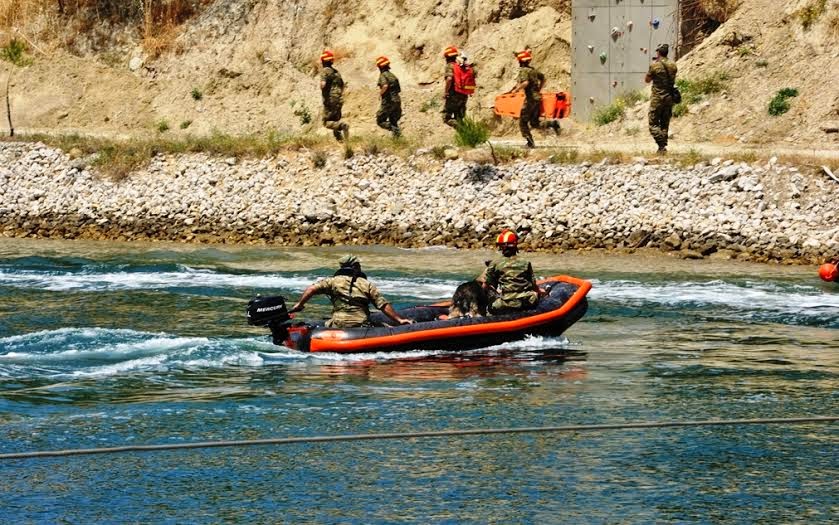 Τιμές κατά την ταφή Στρατιωτικού Σκύλου του 747 ΕΤΜΧ - Φωτογραφία 4