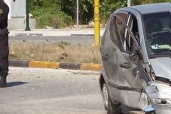 Σφοδρή σύγκρουση οχημάτων στα Τρίκαλα [photos]
