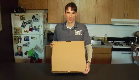 ΑΠΙΣΤΕΥΤΟ ΒΙΝΤΕΟ: Το... έξυπνο κουτί πίτσας! [video] - Φωτογραφία 1
