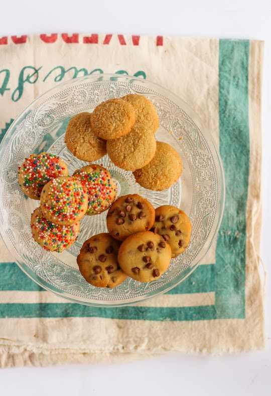Φτιάξε πεντανόστιμα cookies με 3 μόνο υλικά! - Φωτογραφία 2
