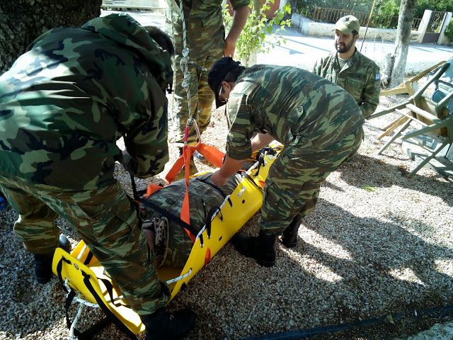 ΛΕΦΕΔ Χίου: Εκπαίδευσή στην χρήση διασωστικών φορείων - Φωτογραφία 4