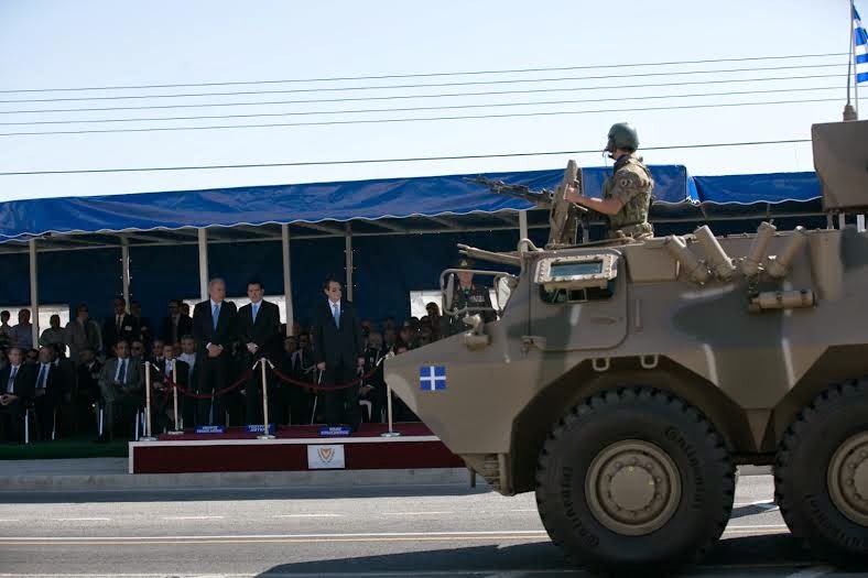 Δήλωση Αβραμοπούλου μετά το πέρας της στρατιωτικής παρέλασης για την 54η επέτειο ανακήρυξης της ανεξαρτησίας της Κυπριακής Δημοκρατίας - Φωτογραφία 4