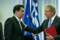 Ολοκλήρωση επίσημης επίσκεψης ΥΕΘΑ Δημήτρη Αβραμόπουλου στην Κύπρο [photos]