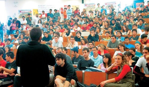 Οι φοιτητές επιλέγουν το Ελληνικό Ανοικτό Πανεπιστήμιο - Προσφέρει εξειδικευμένες γνώσεις για μια θέση στην αγορά εργασίας - Φωτογραφία 1