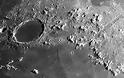 Ανακάλυψαν τεκτονικούς τάφρους στη Σελήνη