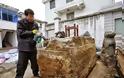 Εργάτες στην Κίνα βρήκαν περίεργη μαρμάρινη κατασκευή ... Προσπάθησαν να την ανοίξουν και...[ΦΩΤΟ]