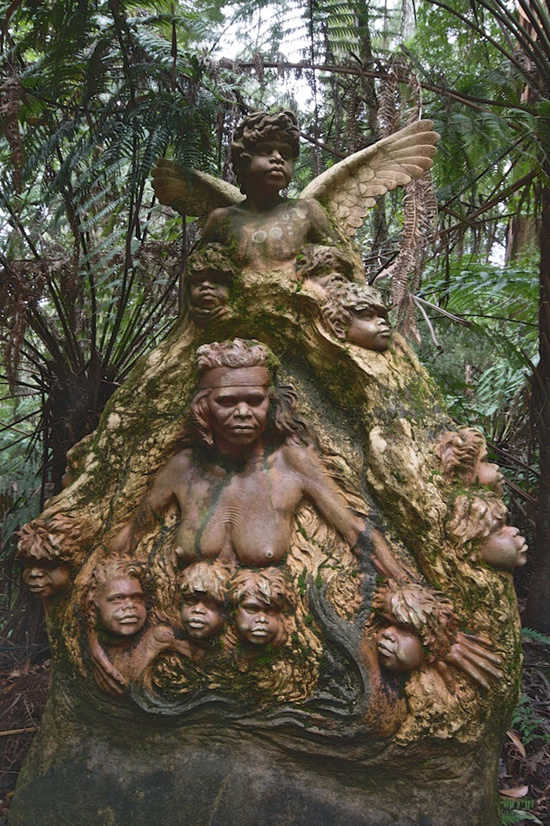 Μυστηριώδη αγάλματα σε τροπικό δάσος! - Φωτογραφία 9
