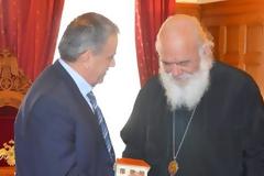 Ο Αρχιεπίσκοπος Ιερώνυμος στο πλευρό του πρώτου δωρεάν on-line Oικουμενικού Σχολείου