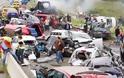 Συγκλονίζουν οι μαρτυρίες: Η νταλίκα πετούσε τα αυτοκίνητα σαν χαρτοπόλεμο