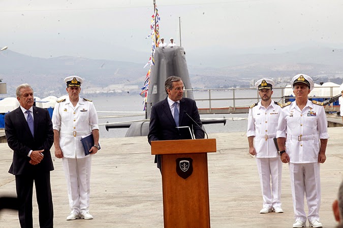 Στη θάλασσα το πρώτο υποβρύχιο του Πολεμικού Ναυτικού που κατασκευάστηκε στην Ελλάδα - Δείτε τις εντυπωσιακές φωτογραφίες - Φωτογραφία 4