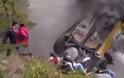 ΤΡΟΜΑΚΤΙΚΟ ατύχημα σε αγώνα ράλι - Αυτοκίνητο τράκαρε και πέρασε ξυστά από τους θεατές [video]