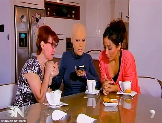 ΣΥΓΚΛΟΝΙΣΤΙΚΗ ΙΣΤΟΡΙΑ:  Την περιέλουσε με οινόπνευμα και της έβαλε φωτιά...Δείτε πως έγινε! [photos] - Φωτογραφία 4